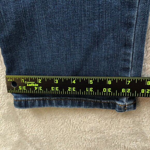 Lee Women's Jeans Size  33x30 Measured Relaxed Fit Straight Leg High Rise Blue - Picture 7 of 15